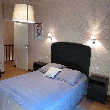 Les Millepertuis Villa Luz-Saint-Sauveur Esterno foto
